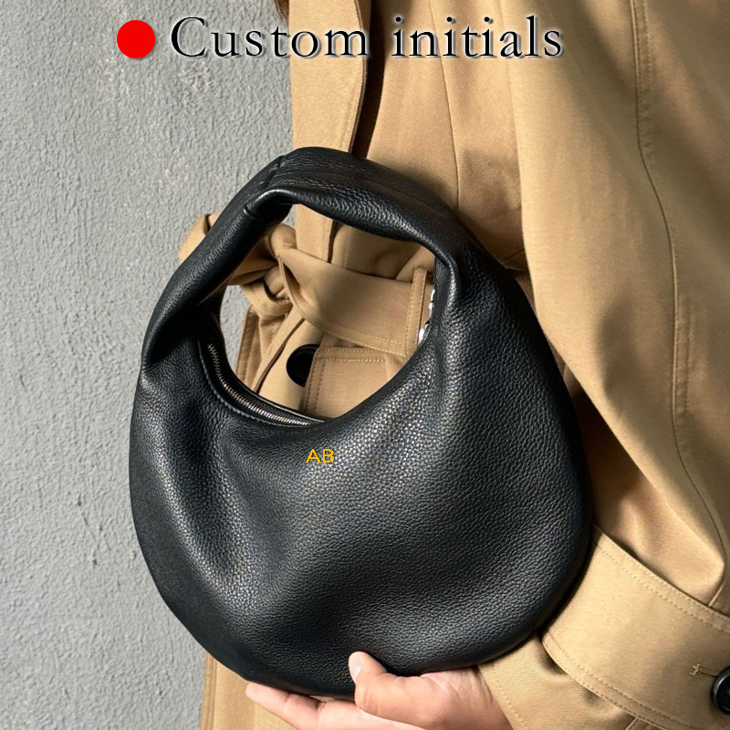 Luxury Bags In Japan - กระเป๋าหนังทรงครึ่งวงกลมสไตล์ญี่ปุ่น ปักอักษรย่อ สำหรับผู้หญิง กระเป๋าถือดีไซน์หรูหรา รุ่นใหม่ปี 2026