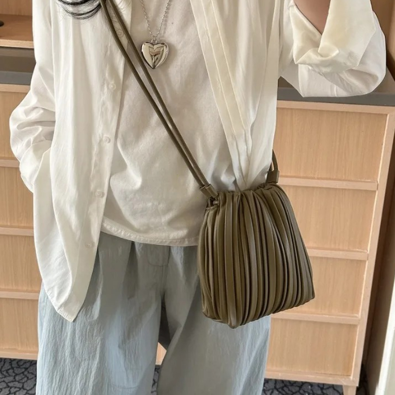 Luxury Bags For Summer - แฟชั่นฤดูร้อนใหม่กระเป๋าสะพายข้างผู้หญิง PU กระเป๋ามินิสะพายไหล่เดียวหรูหราอเนกประสงค์จีบลำลองกระเป๋าสี่เหลี่ยมเล็กกระเป๋าถือ