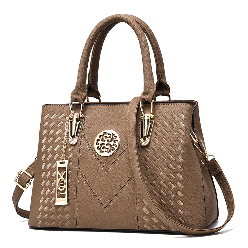 ใหม่ออกแบบที่มีชื่อเสียงกระเป๋ - Luxury Bags England บทวิจารณ์และราคา