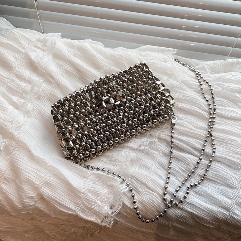 กระเป๋าคลัทช์สีพื้นเรียบหรู ดี - Luxury Bags For Sale บทวิจารณ์และราคา